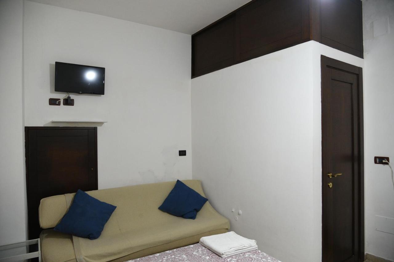 Hotel Corte Trecantaia 11 Holiday Bari Exterior foto
